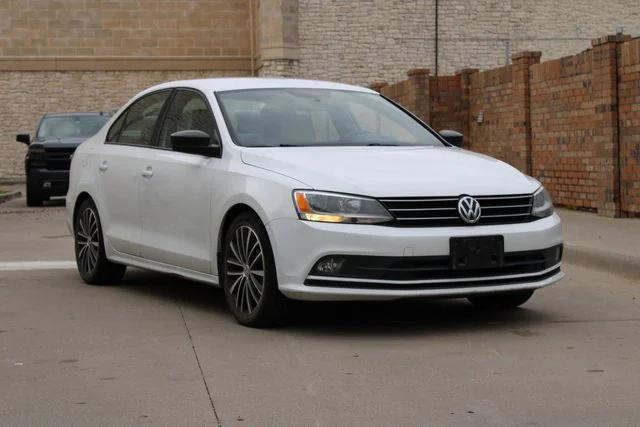 2016 Volkswagen Jetta