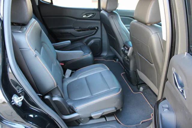 Photo of 2022 Ebony Twilight Metallic GMC Acadia