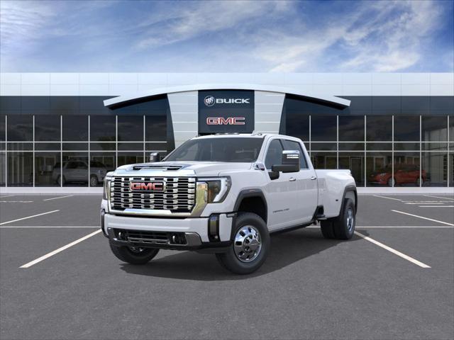Photo of 2025 Summit White GMC Sierra 3500