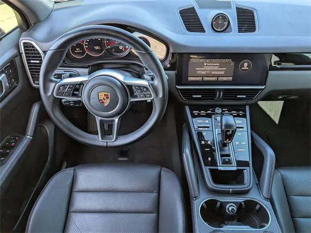 Photo of 2022 Black Porsche Cayenne