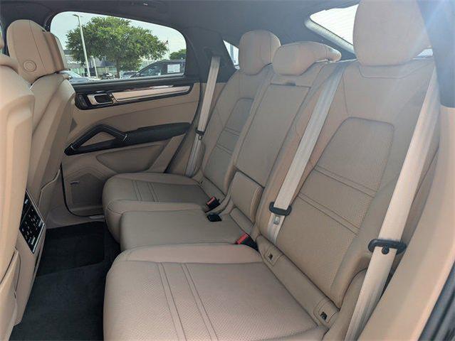 Photo of 2022 Black Porsche Cayenne