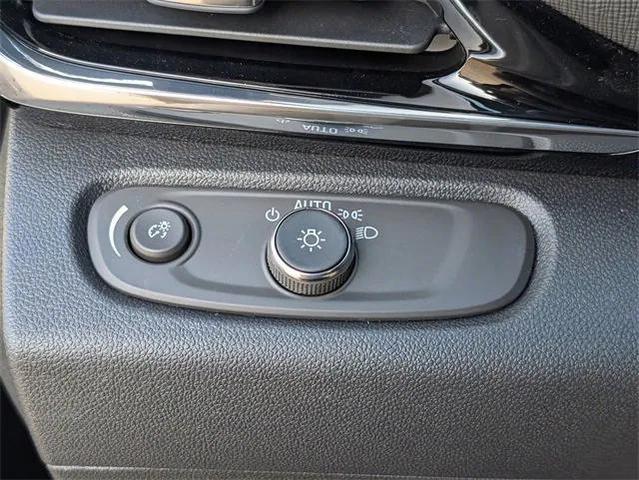 Photo of 2025 Ebony Twilight Metallic Buick Envista