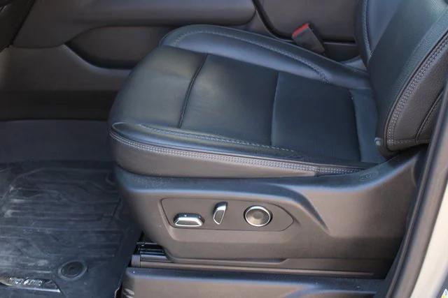 Photo of 2023 Sterling Metallic GMC Yukon
