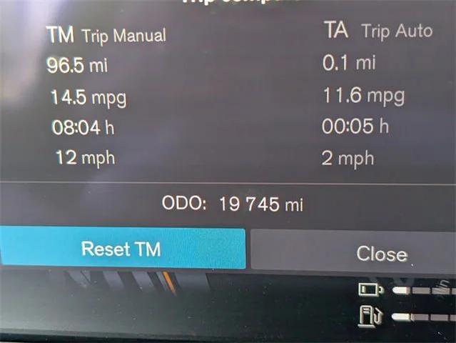 Photo of 2024 Bright Dusk Metallic Volvo S60 Recharge Plug-In Hybrid