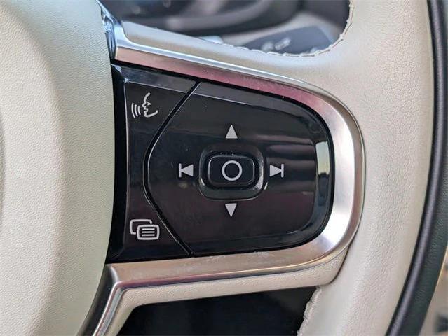Photo of 2024 Bright Dusk Metallic Volvo S60 Recharge Plug-In Hybrid