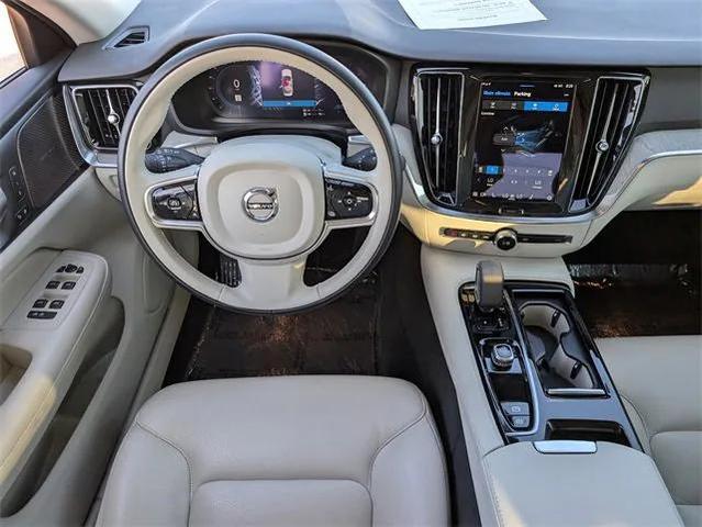 Photo of 2024 Bright Dusk Metallic Volvo S60 Recharge Plug-In Hybrid