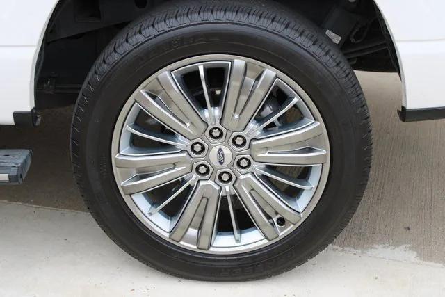 Photo of 2024 Star White Metallic Tri-Coat Ford F-150