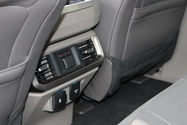 Photo of 2024 Star White Metallic Tri-Coat Ford F-150