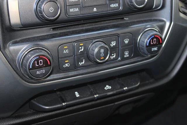 Photo of 2018 Silver Ice Metallic Chevrolet Silverado 1500