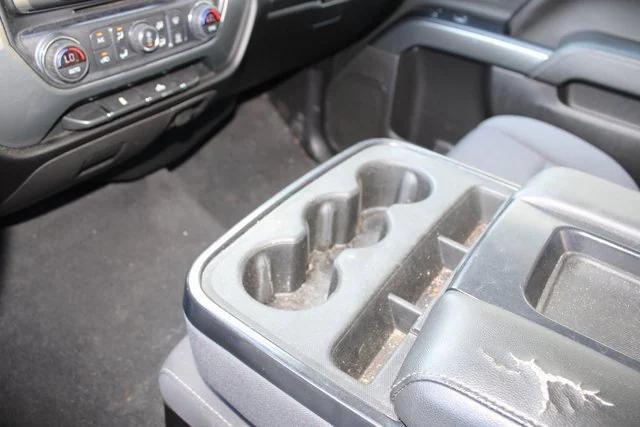 Photo of 2018 Silver Ice Metallic Chevrolet Silverado 1500