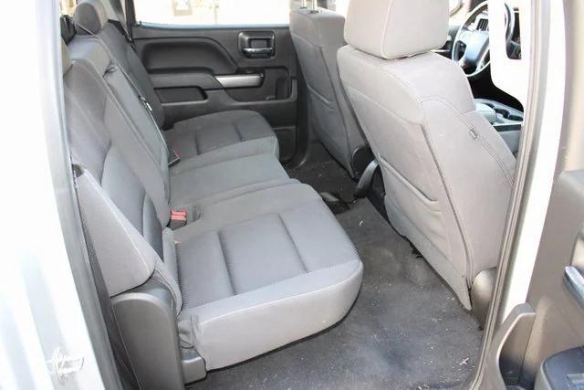 Photo of 2018 Silver Ice Metallic Chevrolet Silverado 1500