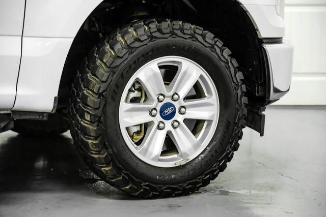 Photo of 2017 Oxford White Ford F-150