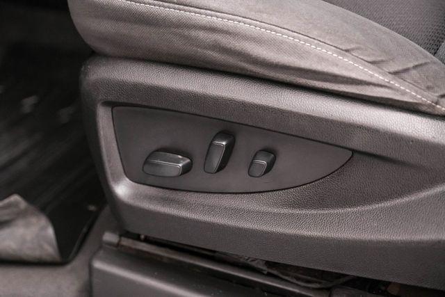 Photo of 2018 Deep Ocean Blue Metallic Chevrolet Silverado 1500