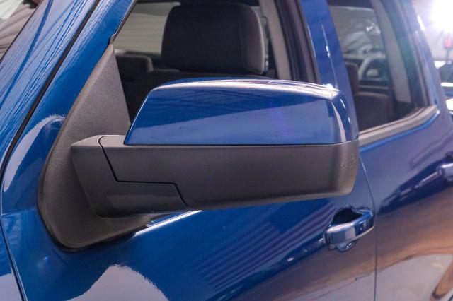 Photo of 2018 Deep Ocean Blue Metallic Chevrolet Silverado 1500