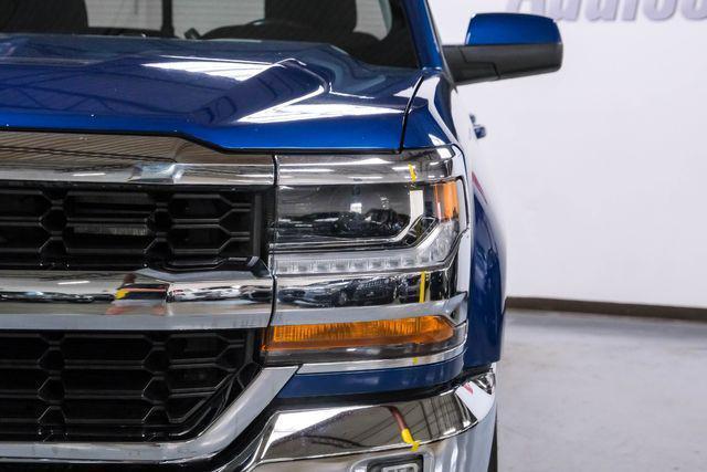 Photo of 2018 Deep Ocean Blue Metallic Chevrolet Silverado 1500