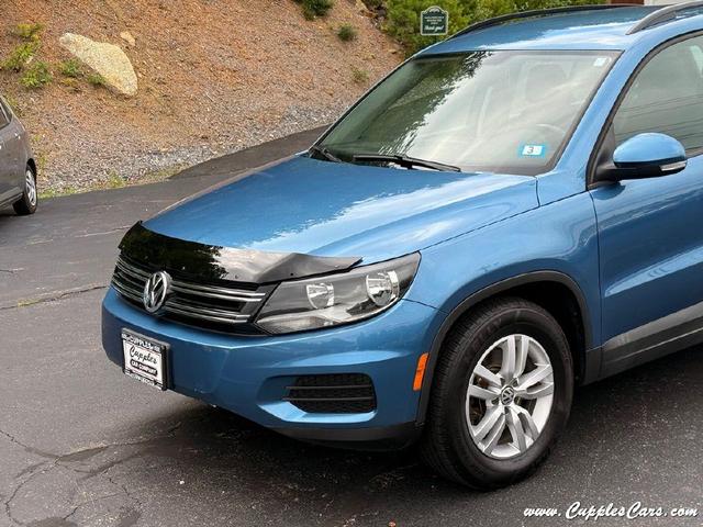 Photo of 2017 Pacific Blue Volkswagen Tiguan