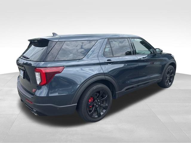 Photo of 2022 Stone Blue Metallic Ford Explorer
