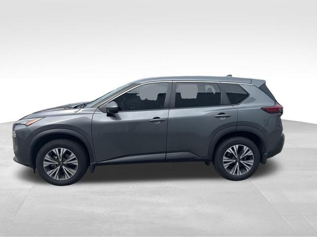 Photo of 2022 Gun Metallic Nissan Rogue