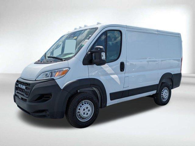 Photo of 2025 Bright White Clearcoat RAM ProMaster 1500