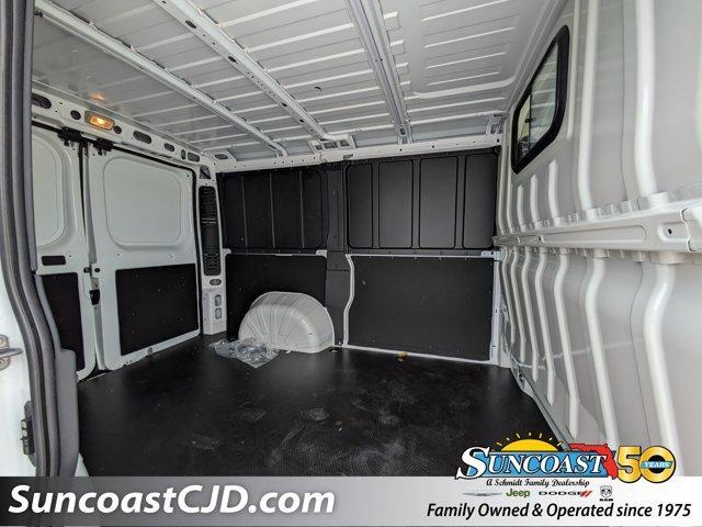 Photo of 2025 Bright White Clearcoat RAM ProMaster 1500