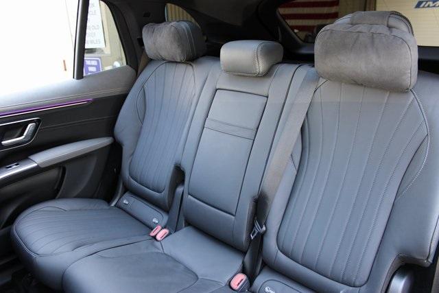 Photo of 2023 Obsidian Black Metallic Mercedes-Benz EQS 580