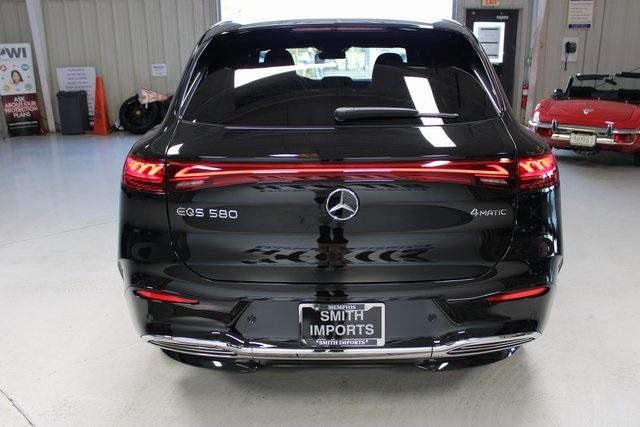 Photo of 2023 Obsidian Black Metallic Mercedes-Benz EQS 580