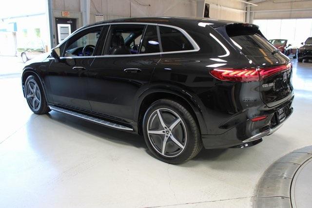 Photo of 2023 Obsidian Black Metallic Mercedes-Benz EQS 580