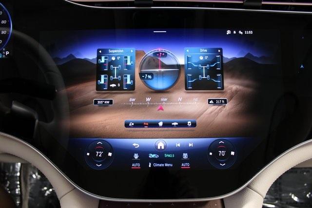 Photo of 2024 Emerald Green Metallic Mercedes-Benz EQS 450