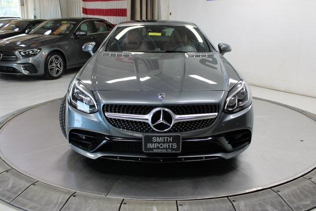 Photo of 2018 Selenite Gray Metallic Mercedes-Benz SLC 300