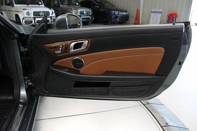 Photo of 2018 Selenite Gray Metallic Mercedes-Benz SLC 300