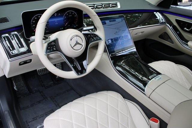 Photo of 2023 Nautical Blue Metallic Mercedes-Benz S-Class