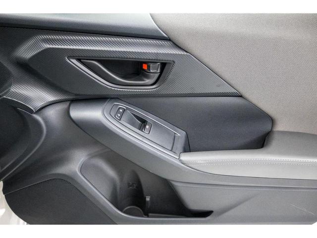 Photo of 2025 Crystal White Pearl Subaru Crosstrek