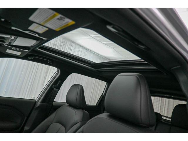Photo of 2025 Ice Silver Metallic Subaru Forester Hybrid