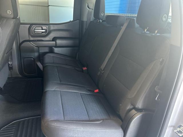 Photo of 2022 Silver Ice Metallic Chevrolet Silverado 1500