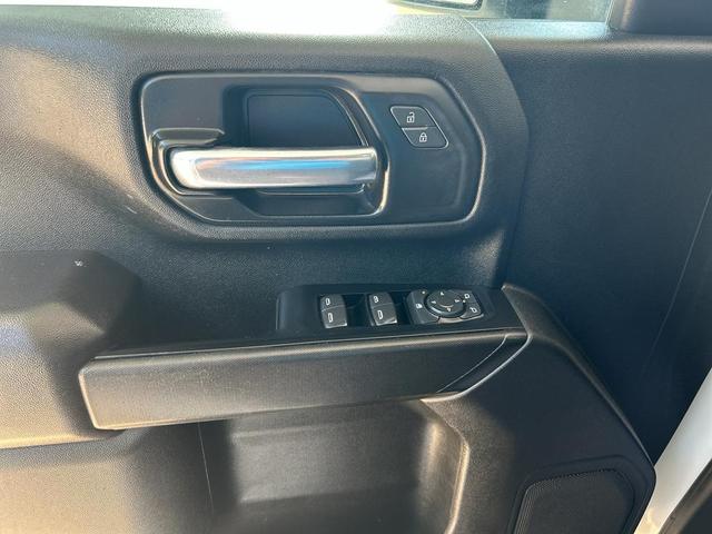 Photo of 2022 Summit White Chevrolet Silverado 2500