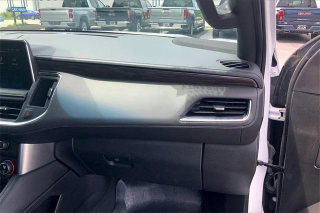 Photo of 2023 Summit White Chevrolet Tahoe