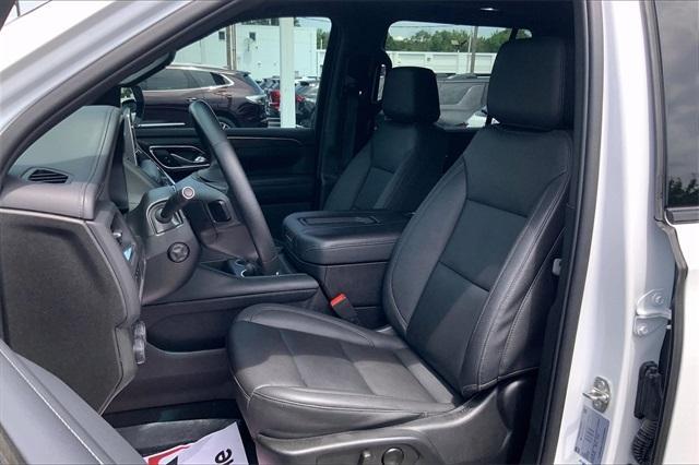 Photo of 2023 Summit White Chevrolet Tahoe