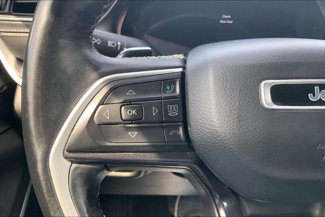 Photo of 2021 Velvet Red Pearlcoat Jeep Grand Cherokee L