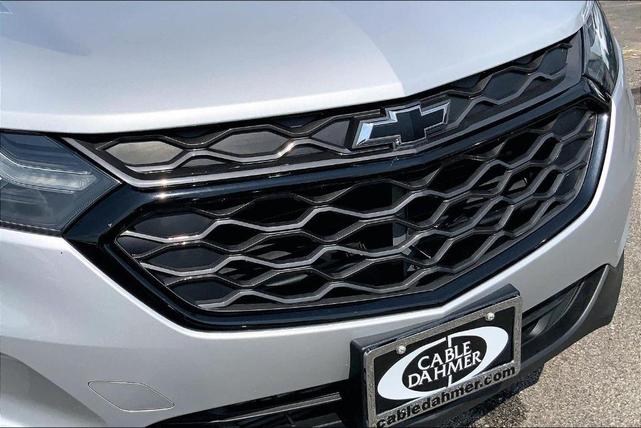 Photo of 2020 Silver Ice Metallic Chevrolet Equinox