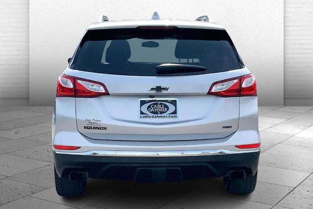 Photo of 2020 Silver Ice Metallic Chevrolet Equinox