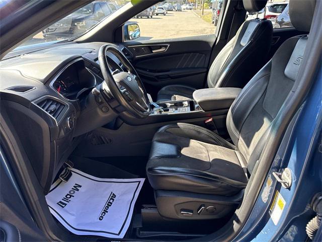 Photo of 2019 Ford Performance Blue Metallic Ford Edge