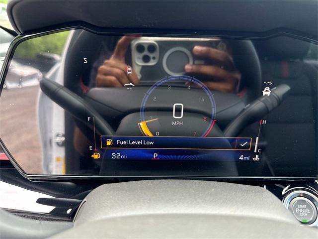 Photo of 2025 Summit White Chevrolet Trax