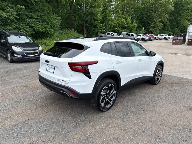 Photo of 2025 Summit White Chevrolet Trax