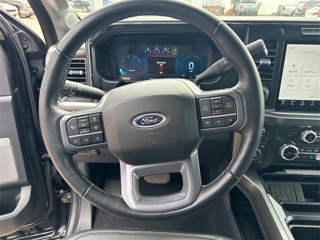 Photo of 2023 Agate Black Metallic Ford F-250