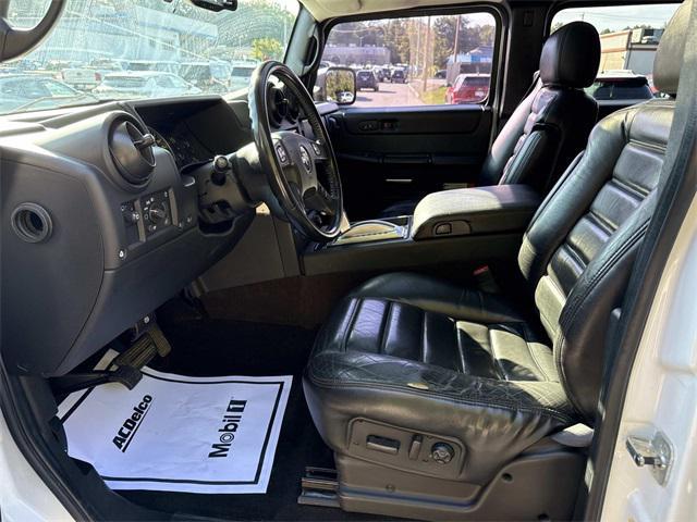 Photo of 2007 Birch White Hummer H2