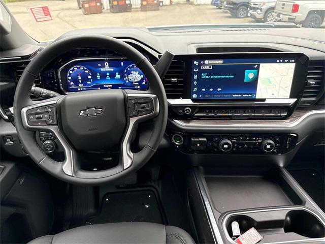 Photo of 2025 Summit White Chevrolet Silverado 2500
