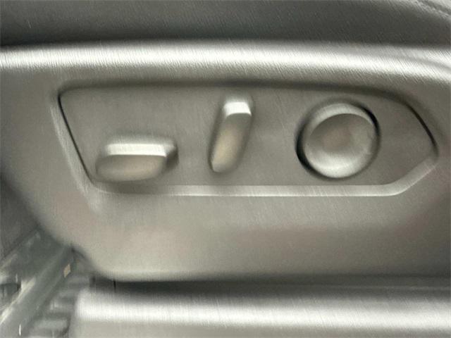 Photo of 2025 Summit White Chevrolet Silverado 2500