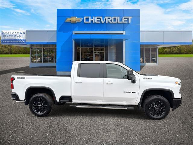 Photo of 2025 Summit White Chevrolet Silverado 2500