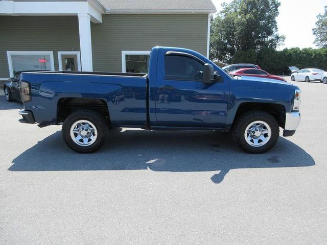 Photo of 2018 Deep Ocean Blue Metallic Chevrolet Silverado 1500