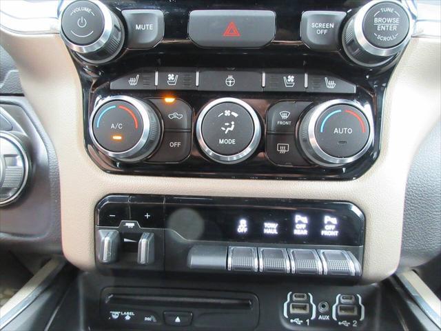 Photo of 2019 Ivory White Tri-Coat Pearlcoat RAM 1500